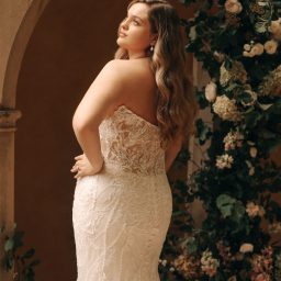 Disney Fairytale Weddings: D371 Elevated Sleeping Beauty
