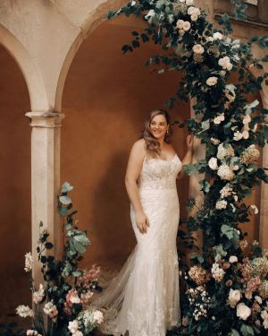 Disney Fairytale Weddings: D371 Elevated Sleeping Beauty