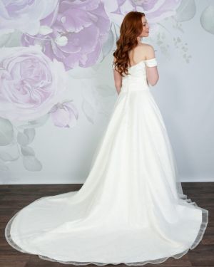 Emma Bridals: EBBL490