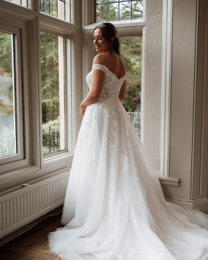 British Bridal: WD143